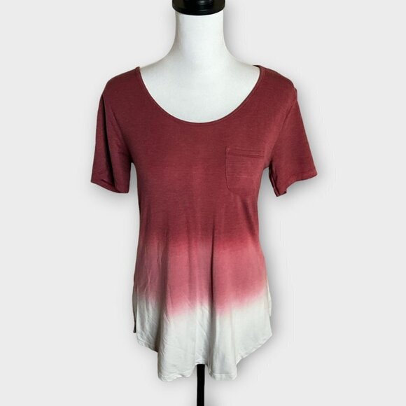 RUE21 Ombre Keyhole Back Tee Maroon to Cream Size M - Picture 2 of 5